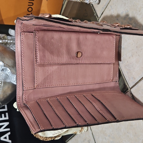 Patricia Nash Terresa Trifold Leather Studded Wallet EUC - Picture 4 of 8